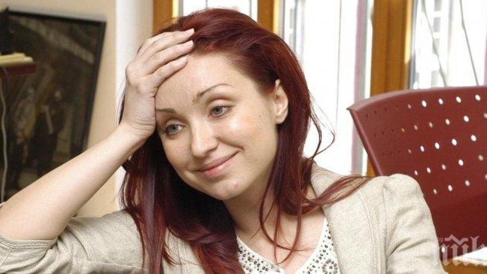 Галя от „Каризма“ се прибра в прованса