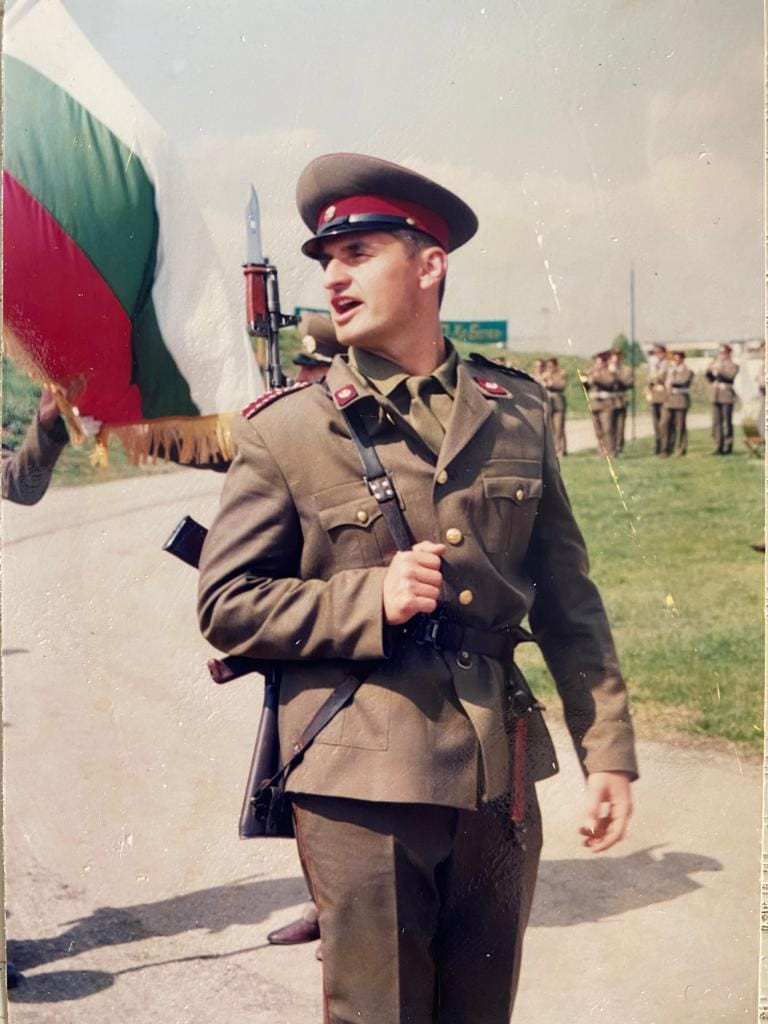 Войникът Кирил Добрев: Едно време имаше понятия като чест и достойнство!