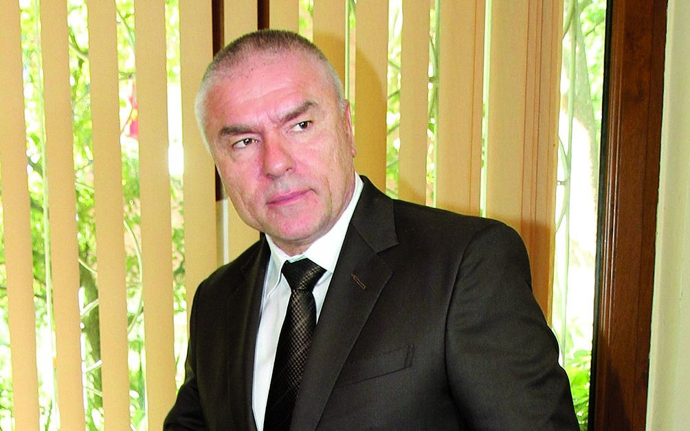 Марешки предлага пари на избирателите