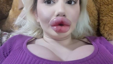 Потрес: Бг Барби Андреа с мераци към политиката!