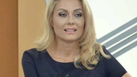 Венета Райкова отсече: Знам си цената, няма да работя без пари!