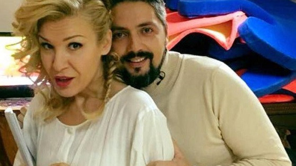Гала вече 15 години е лудо влюбена в Стефан