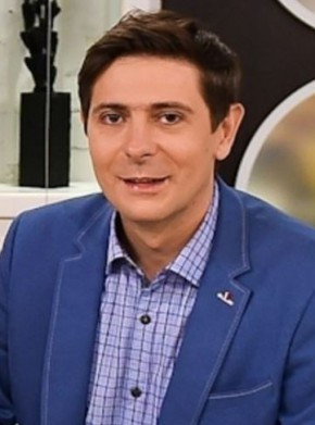 Виктор Николаев