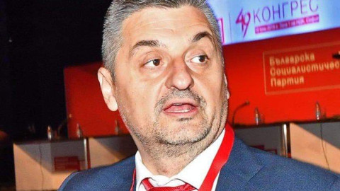 Кирил Добрев уважи подобаващо Павликени по случай празника му!