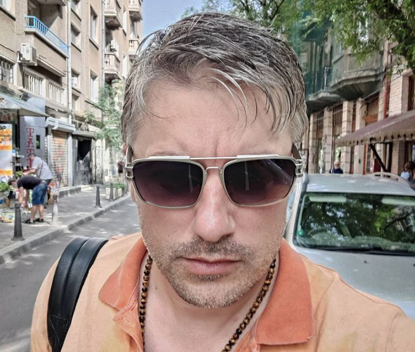 Владо Карамазов иска 100 бона за "Сървайвър" сн. Инстаграм