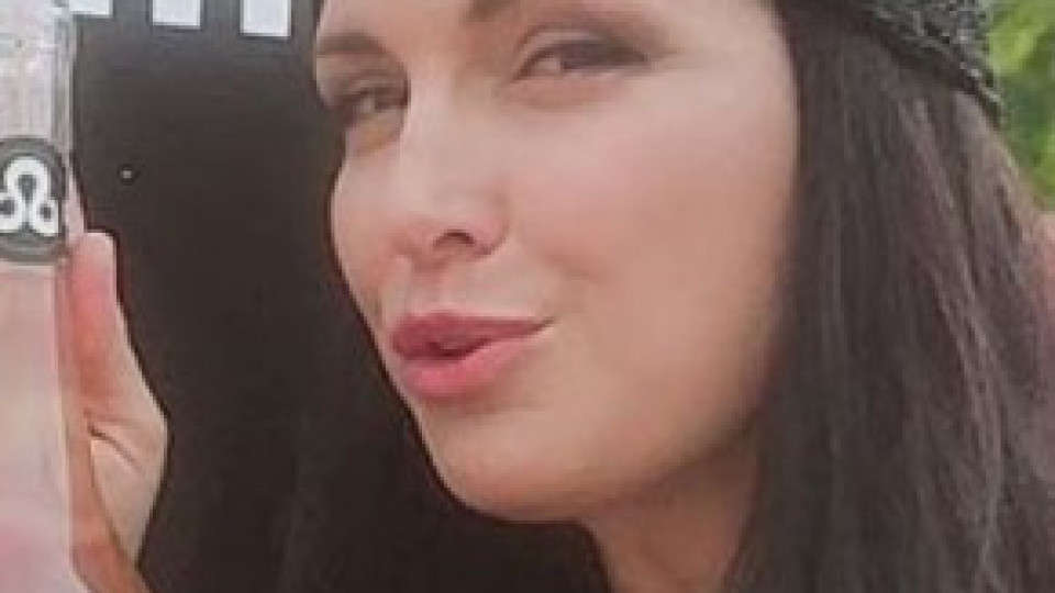 Нова изцепка: Счупиха главата на Жени Калканджиева!