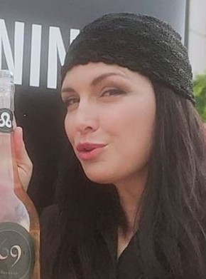 Жени Калканджиева