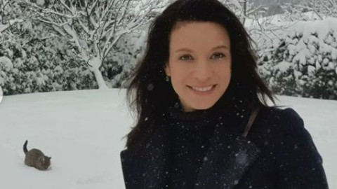 Яна Маринова зарадва котката си