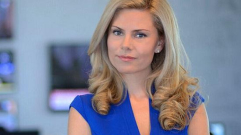 Деси Банова фучи с нов джип за 150 бона