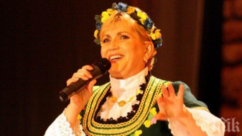Коледа донесе невероятен дар на Николина Чакърдъкова