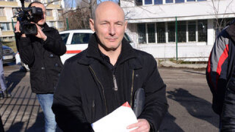 АТАНАС ЧОБАНОВ ИЗНУДВА ЩАТСКИ ДИПЛОМАТИ СЪС СРС-ТА