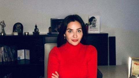 "Духовната" Елен Колева кълне и плюе в нета