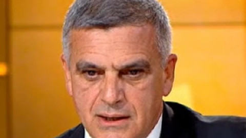 Партията на Стефан Янев понесе първия си тежък удар
