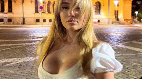 Дара Екимова изпъчи мощни бомби