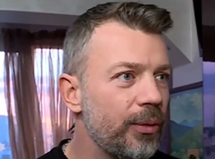 Нещо горещо се случва в живота на звездата от „Братя“ Дани Ангелов