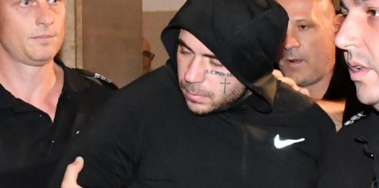 Георги Семерджиев е бил сам в джипа, но после…
