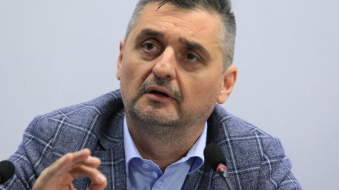 Кирил Добрев с унищожителен коментар за двойката Корнелия Нинова-Калоян Методиев