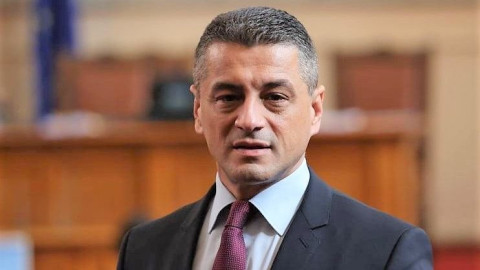 Социалистът Красимир Янков завлече известна рекламна агенция  