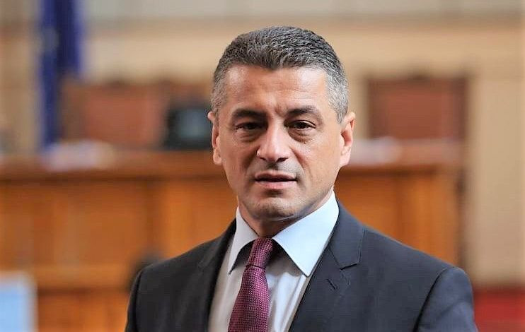 Социалистът Красимир Янков завлече известна рекламна агенция  