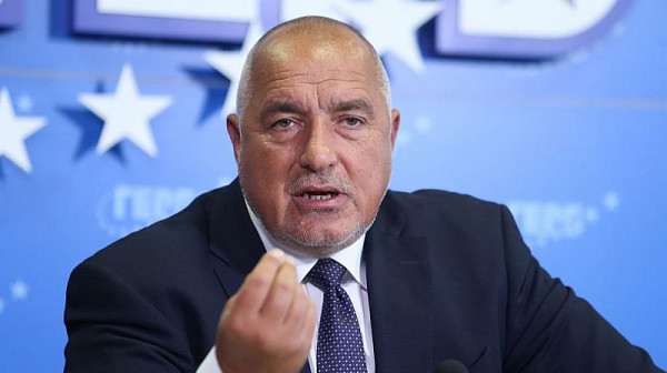 Грандиозен скандал разтърси ГЕРБ! Натикаха Вежди Рашидов и Асен Балтов в ъгъла