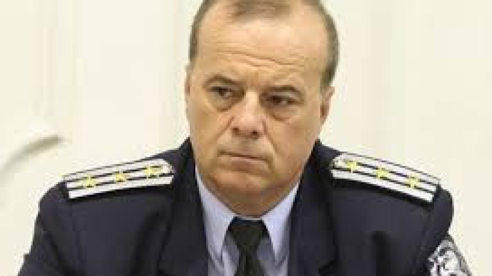 Пенсионират шефа на КАТ Тенчо Тенев