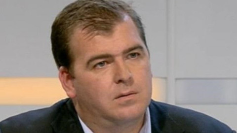 Лъснаха скандални разкрития за един от съветниците на министър Явор Гечев