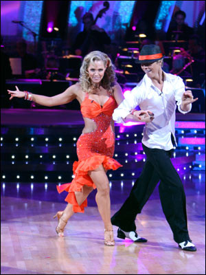 jennie-garth-dancing-with-the-stars-300v110807