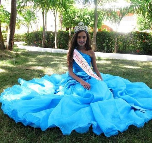 12-годишна българка спечели първа по красота в света 