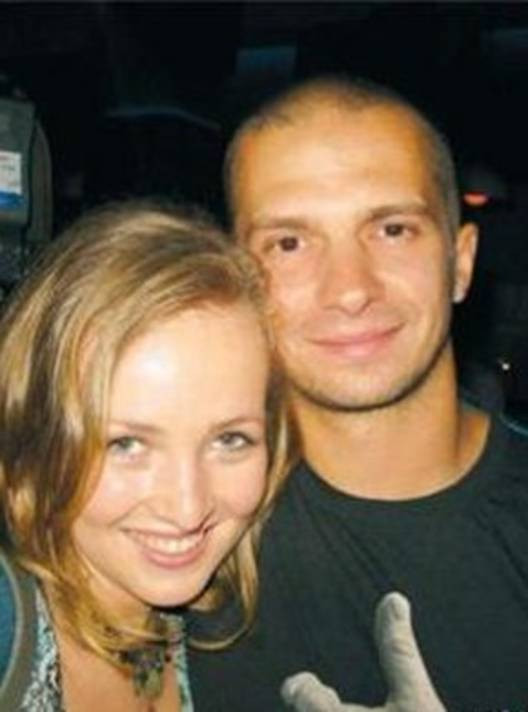 Сестрата на Део стана истинска красавица