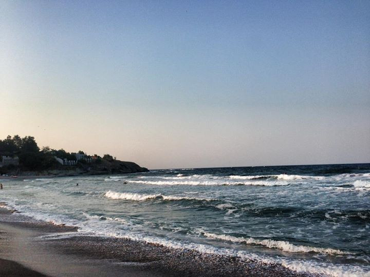 Манекенката отново отдъхва на морето