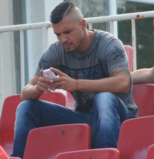 Валери се чуди от къде му дойде на главата...