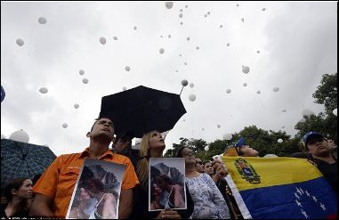 В Карас започнаха протести срещу убийството й