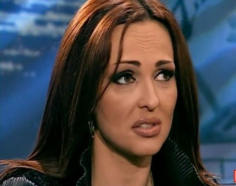 Глория ненавижда Устата