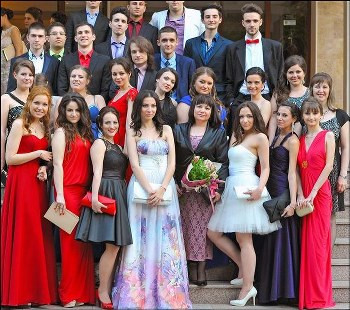 Абитуриенти 2014: Топ 20 на най-стилните