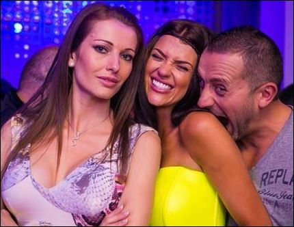 Бизнесдамата обърна гръб на клюките и си живее живота