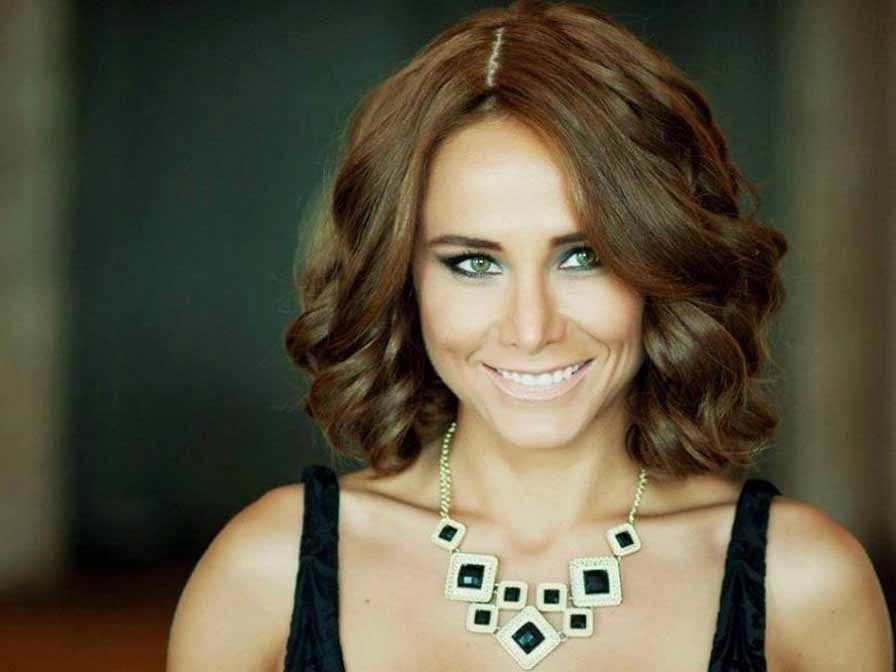 е сияеща и на 35