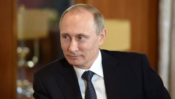 Владимир Путин яко хлътнал по героинята на Никита