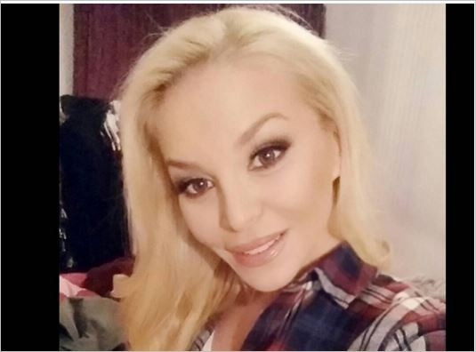 ДесиСлава изглежда плашещо