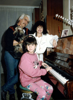 Мими Иванова, Развигор Попов и дъщеря им Ина преди