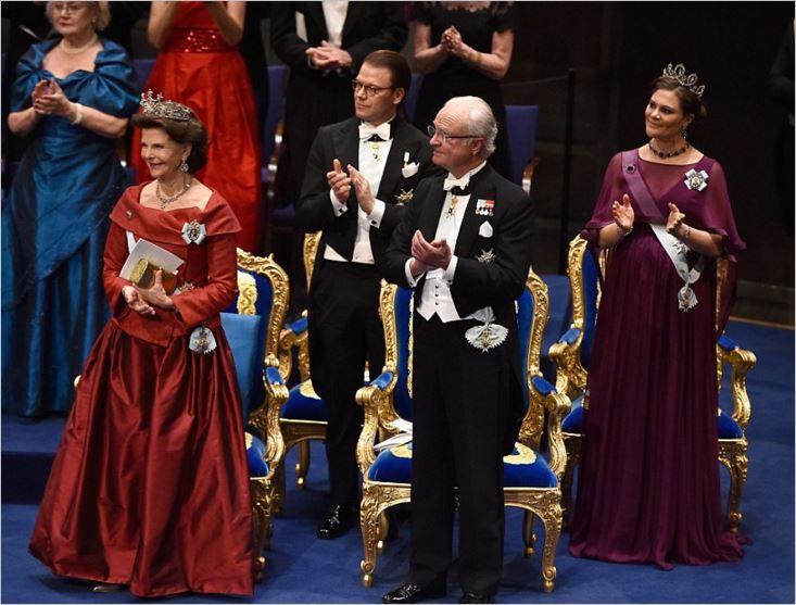 Кралската фамилия на Швеция се появи в пълния си блясък