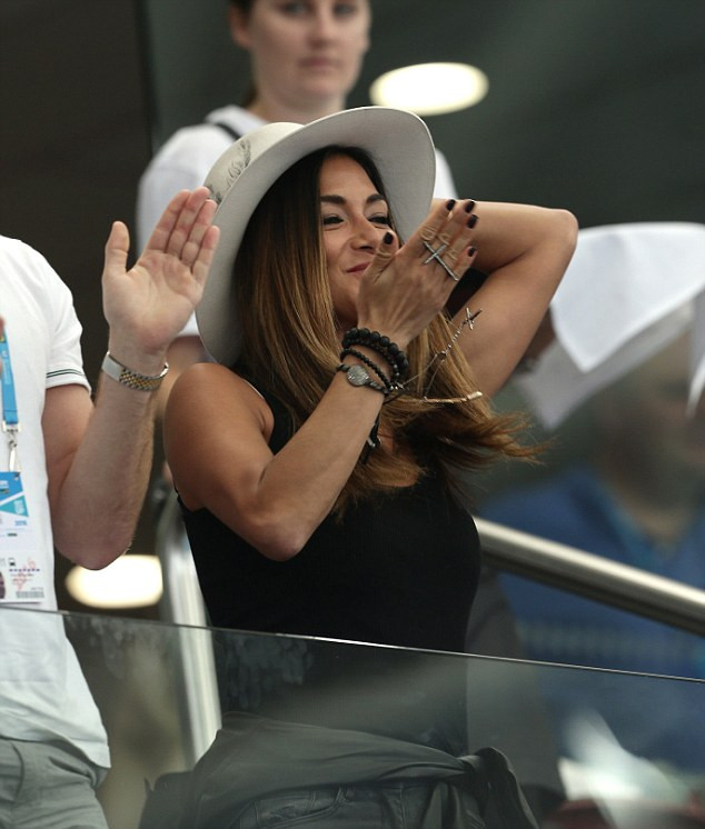 Pop star Nicole Scherzinger was spotted in the crowd watching her partner Grigor Dimitrov of Bulgaria during his match against France's Gilles Simon at the Brisbane International tennis tournament in Brisbane, 4 January 2015.