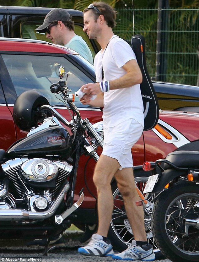james tenis