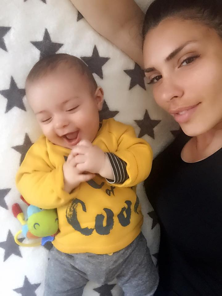 Златка Димитрова парадира с бебе Миро (Вижте защо го направи медийна звезда) - Снимка 3