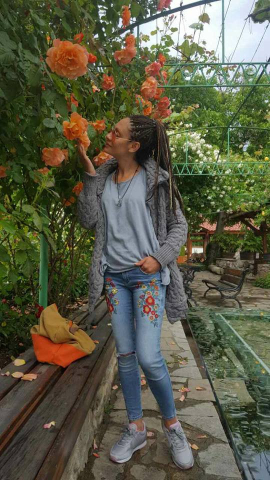 Мариана Попова