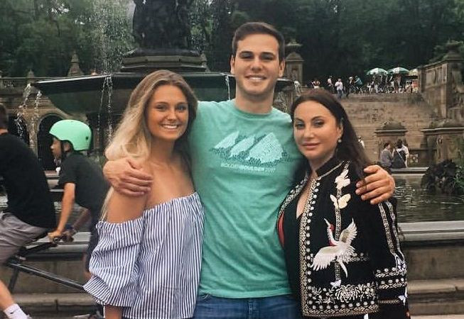 Дарина Павлова жени сина си Илия! (Коя е избраната+ексклузивни подробности)