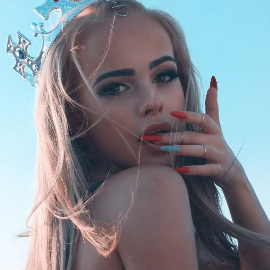 Сузанита
