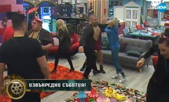 Нервите на Луна не издържаха