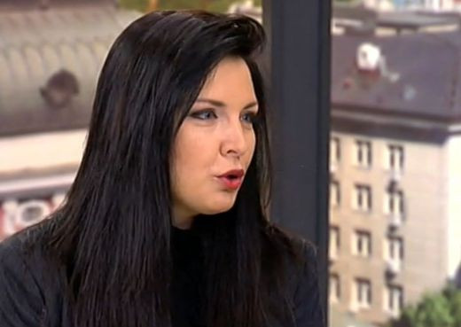 Жени Калканджиева
