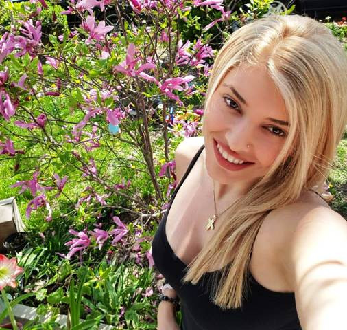 Ева Веселинова