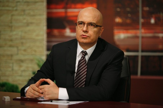 Слави Трифонов подпали мрежата: Скъпи българи от Македония, нищо не сте научили! (Виж още)